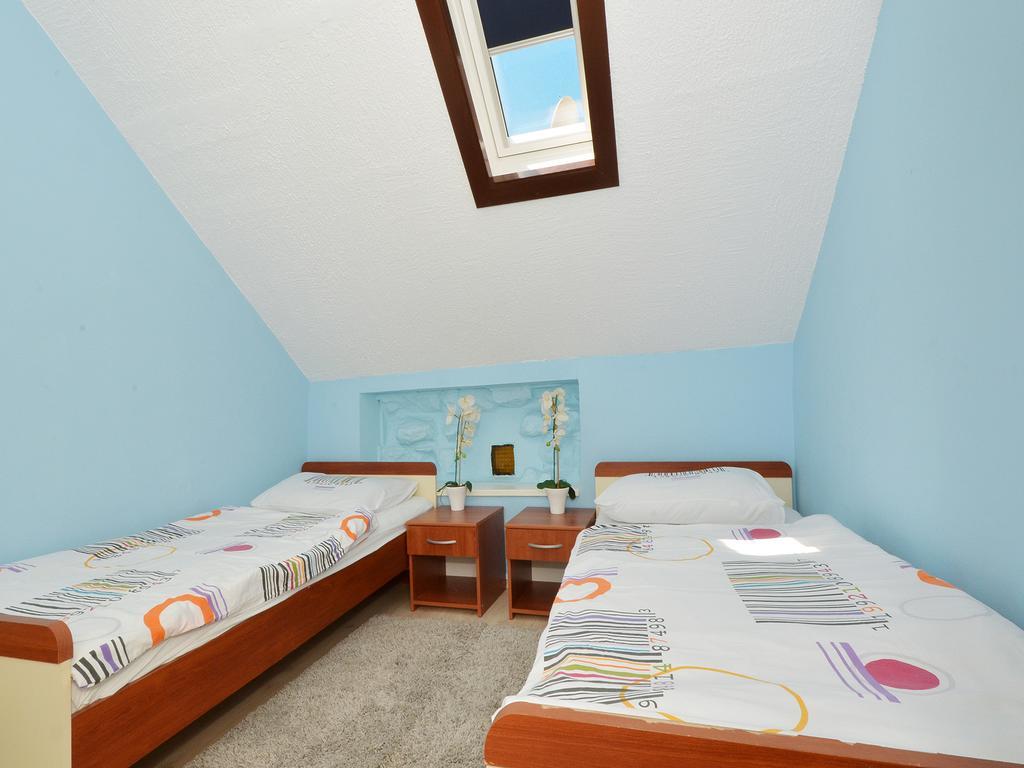 Apartment Nikolina Trogir Exterior foto